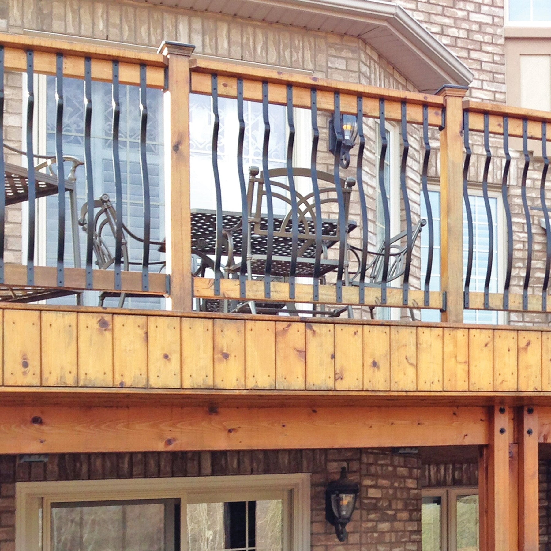 Plastic Deck Rails Nuvo Iron 4-in x 2.75-in Black Plastic Deck Railing Completer Kit (4-P ...