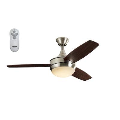Harbor Breeze Beach Creek 44-in Brushed Nickel LED Indoor Ceiling Fan with Light Kit and Remote (3-Blade)